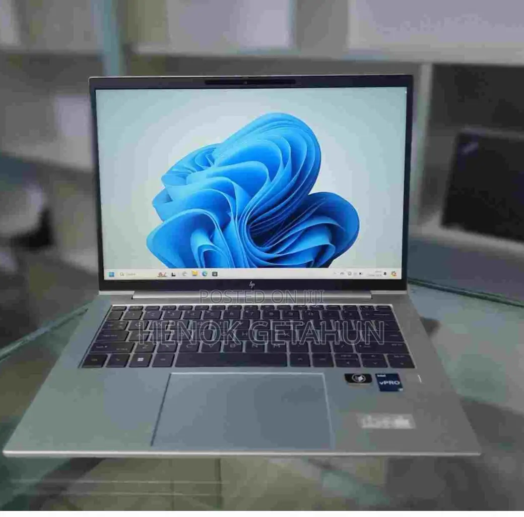 New Laptop Dell Inspiron 15 16GB Intel Core I7 SSD 512GB