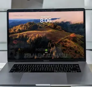 New Laptop Apple MacBook Pro 2018 32GB Intel Core I9 SSD 1T