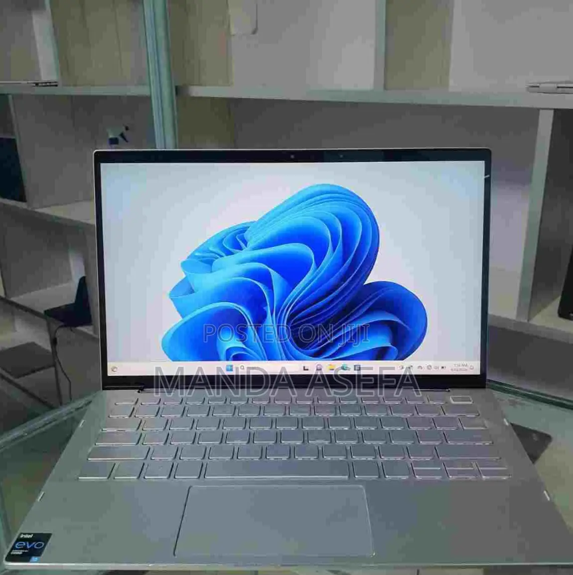 New Laptop Dell Inspiron 15 16GB Intel Core I7 SSD 512GB