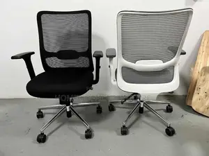 Photo - Office Secretarial and Staff Chair የሴክረተሪ እና ስታፍ ወንፊት ወንበር