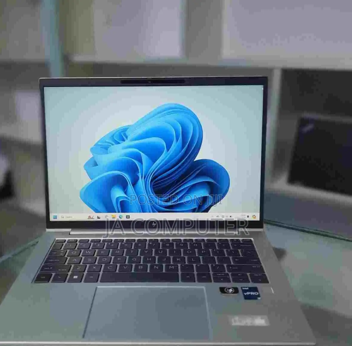 New Laptop Dell Inspiron 15 16GB Intel Core I7 SSD 512GB