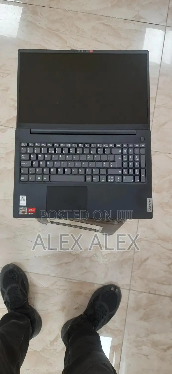 New Laptop Lenovo Ideapad 3 8GB AMD Ryzen 3 SSD 256GB