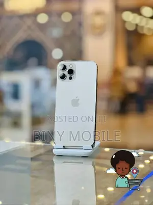 Photo - Apple iPhone 12 Pro Max 256 GB Gold