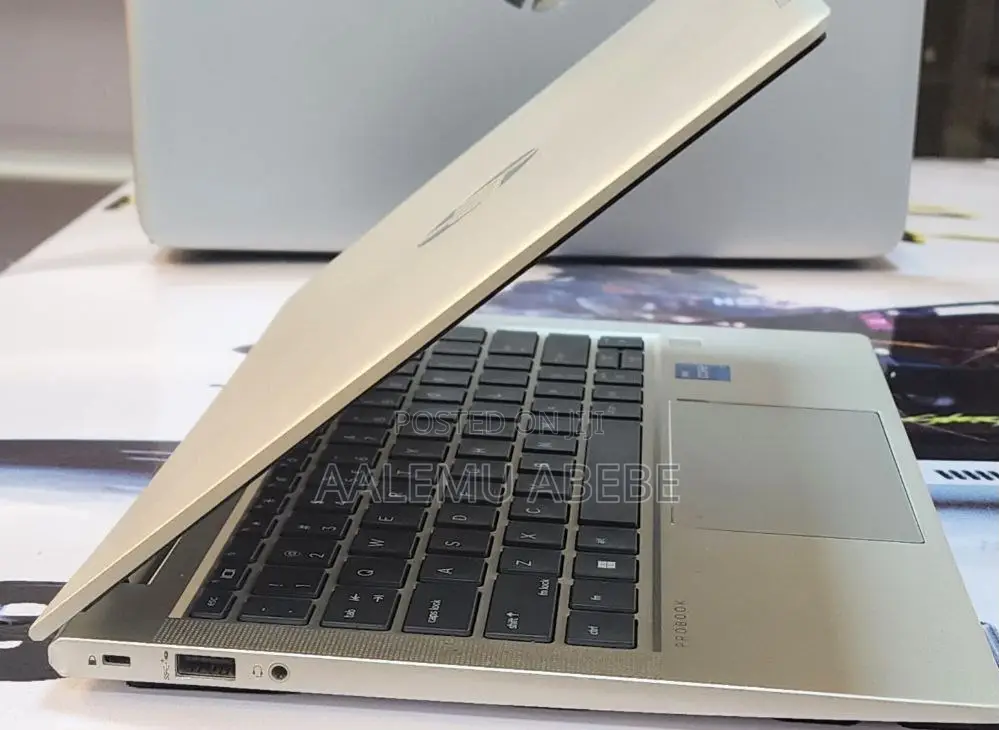 Laptop HP ProBook 430 G8 16GB Intel Core I7 SSHD (Hybrid) 512GB