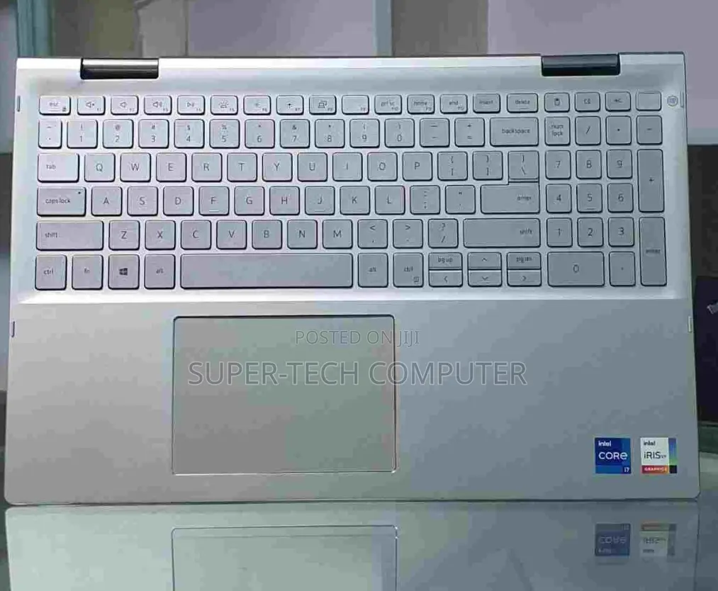 New Laptop Dell Inspiron 15 16GB Intel Core I7 SSD 512GB