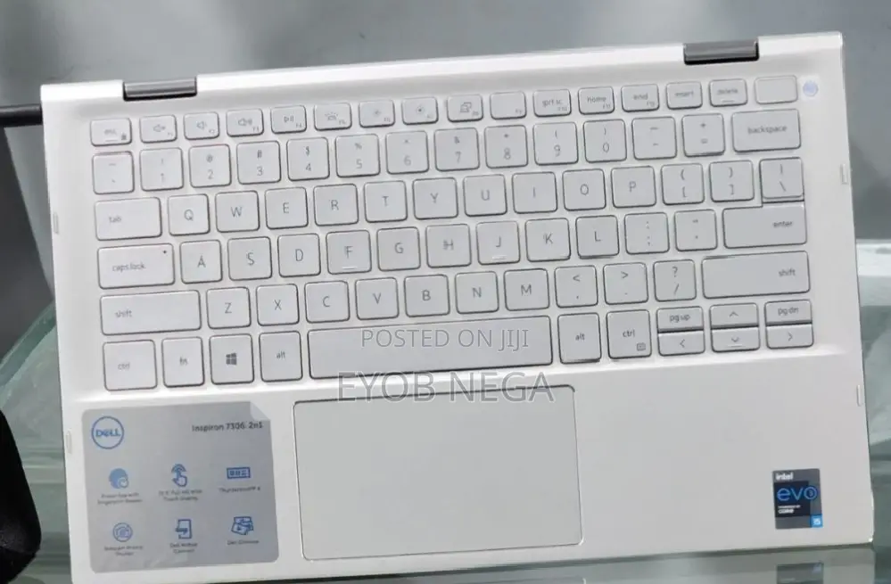 New Laptop Dell Inspiron 15 8GB Intel Core I5 SSD 512GB