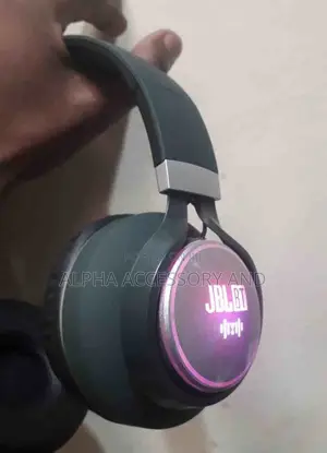 JBL 110bt Headphones