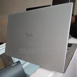 Photo - New Laptop Acer Swift 3 8GB Intel Core I5 SSD 512GB