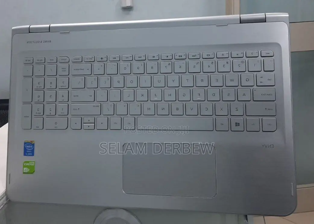 New Laptop HP Envy X360 16GB Intel Core I7 HDD 1T