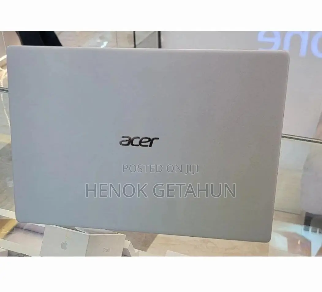 New Laptop Acer Swift 3 8GB Intel Core i5 SSD 512GB