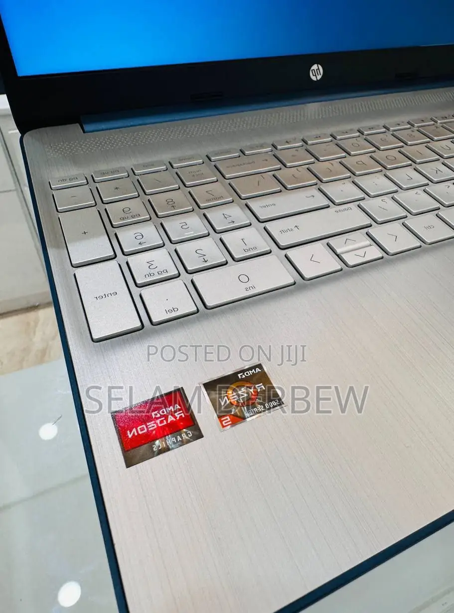 New Laptop HP Stream Notebook 8GB AMD Ryzen 5 SSD 256GB
