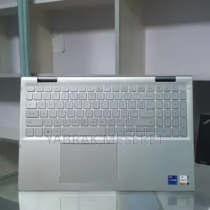 New Laptop Dell Inspiron 15 16GB Intel Core I7 SSD 512GB