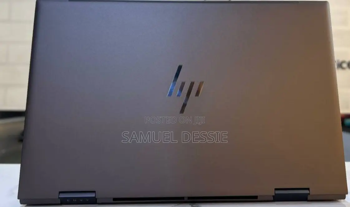 New Laptop HP Envy X360 16GB AMD Ryzen 7 SSD 512GB