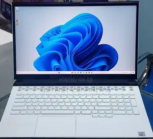 New Laptop Alienware M17x R2 16GB Intel Core I7 SSD 512GB