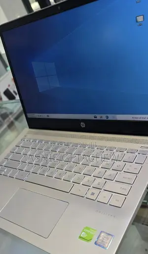 Photo - New Laptop HP Pavilion 15 8GB Intel Core I7 SSHD (Hybrid) 500GB