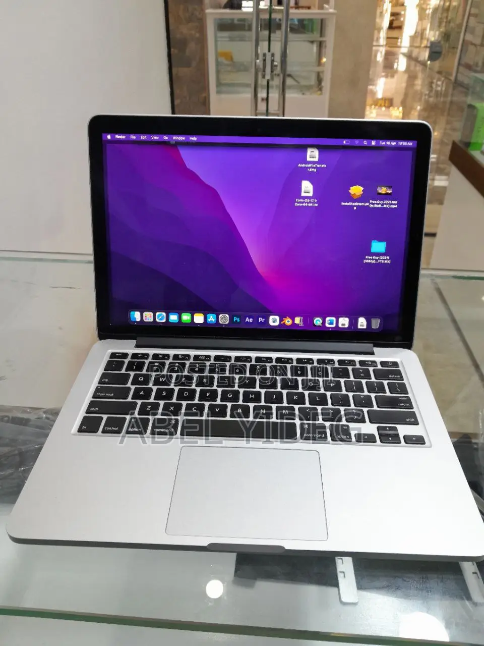 New Laptop Apple MacBook Pro 2014 8GB Intel Core I5 SSD 128GB