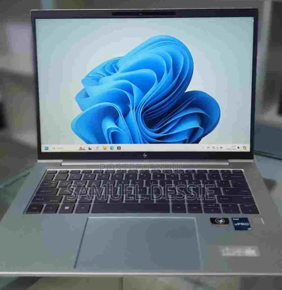 New Laptop Dell Inspiron 15 16GB Intel Core I7 SSD 512GB