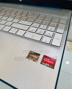 New Laptop HP Stream Notebook 8GB AMD Ryzen 5 SSD 256GB