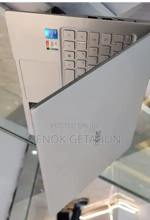 New Laptop Acer Swift 3 8GB Intel Core i5 SSD 512GB