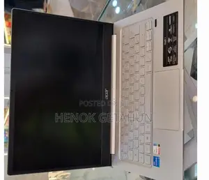 New Laptop Acer Swift 3 8GB Intel Core i5 SSD 512GB