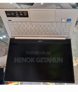 New Laptop Acer Swift 3 8GB Intel Core i5 SSD 512GB