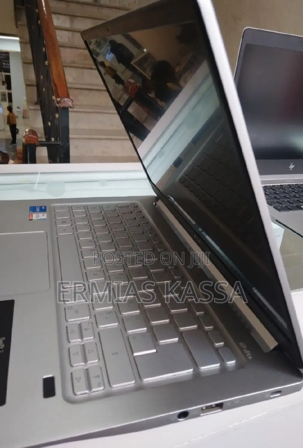 New Laptop Acer Switch 5 8GB Intel Core I5 SSD 512GB