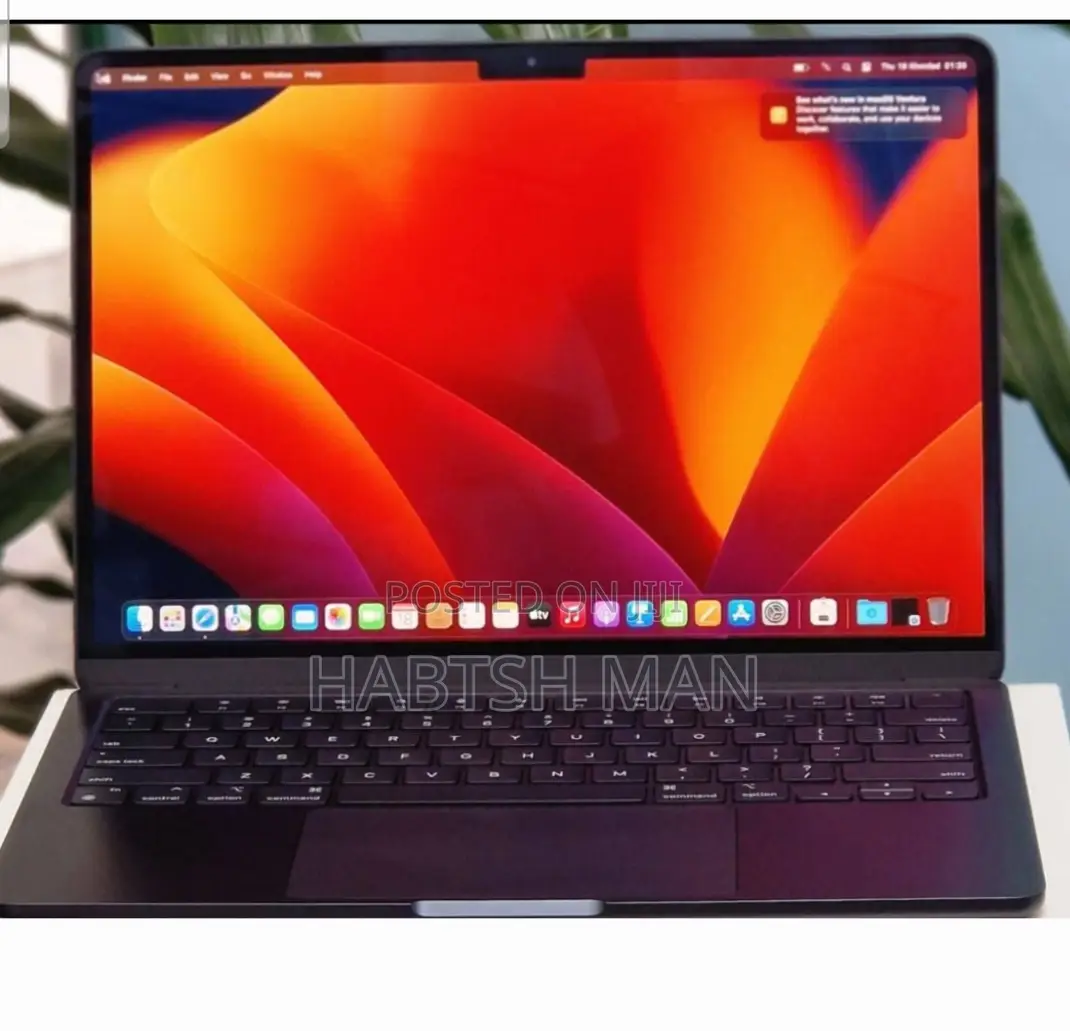 New Laptop Apple MacBook Air 2022 M2 8GB Apple M2 SSD 256GB