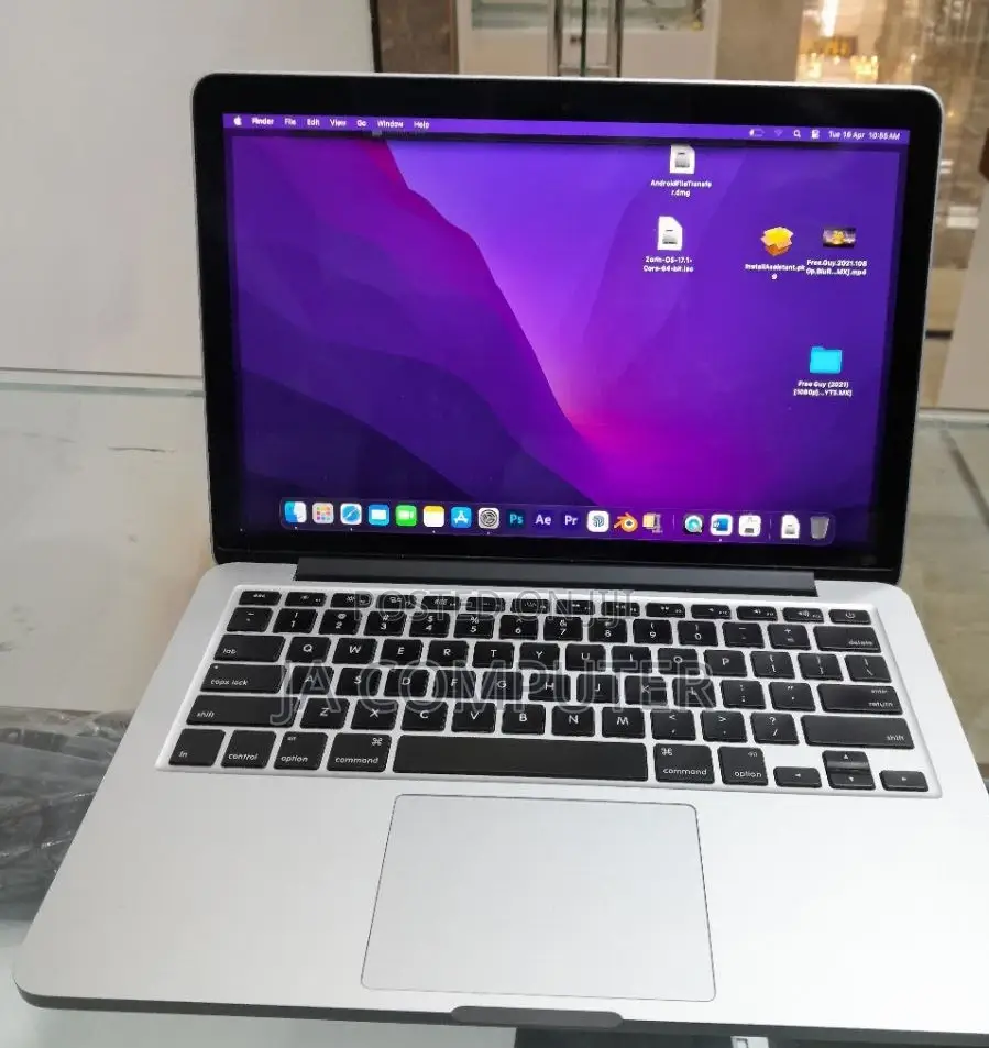 New Laptop Apple MacBook 2014 8GB Intel Core I5 SSD 128GB