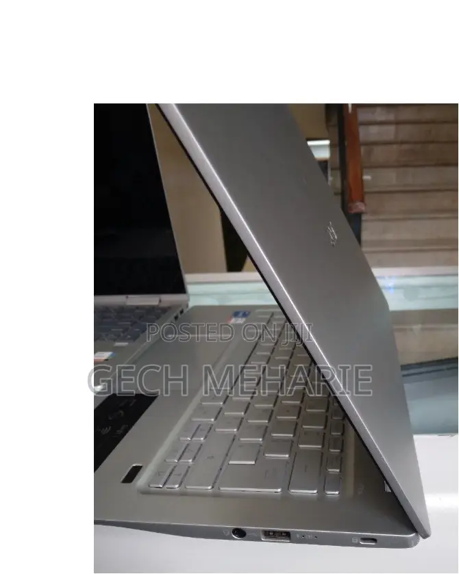 New Laptop Acer 8GB Intel Core I5 SSD 512GB