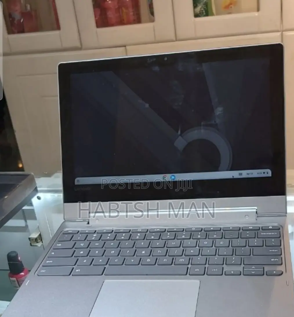 New Laptop Lenovo Chromebook C330 4GB Intel Core 2 Quad SSD 32GB