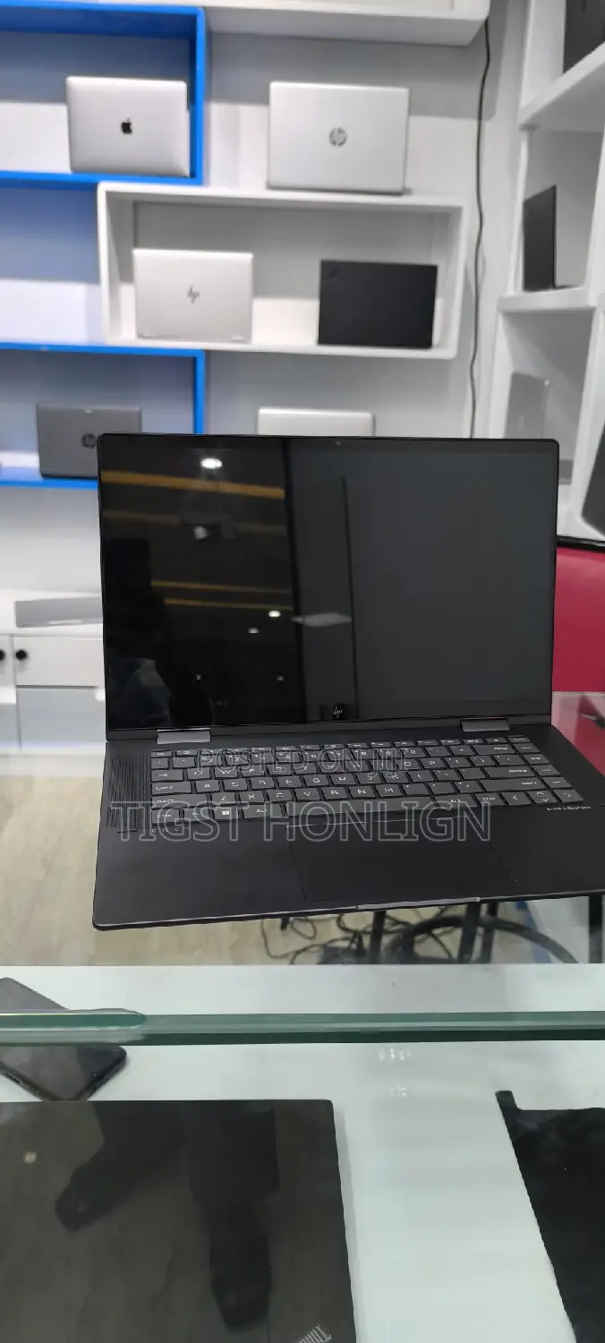 New Laptop HP Envy X360 16GB AMD Ryzen 7 SSD 512GB