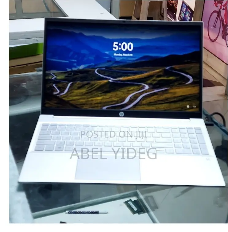 New Laptop HP Pavilion 15 16GB Intel Core I7 SSD 1T