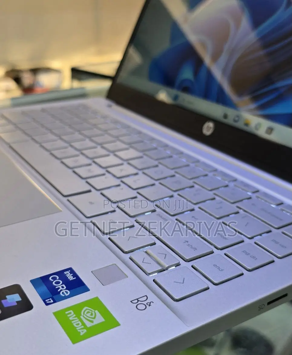 New Laptop HP Pavilion 14 16GB Intel Core I7 SSD 512GB