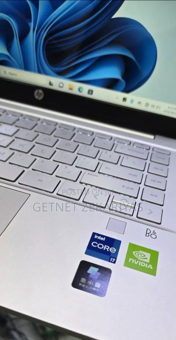 New Laptop HP Pavilion 14 16GB Intel Core I7 SSD 512GB
