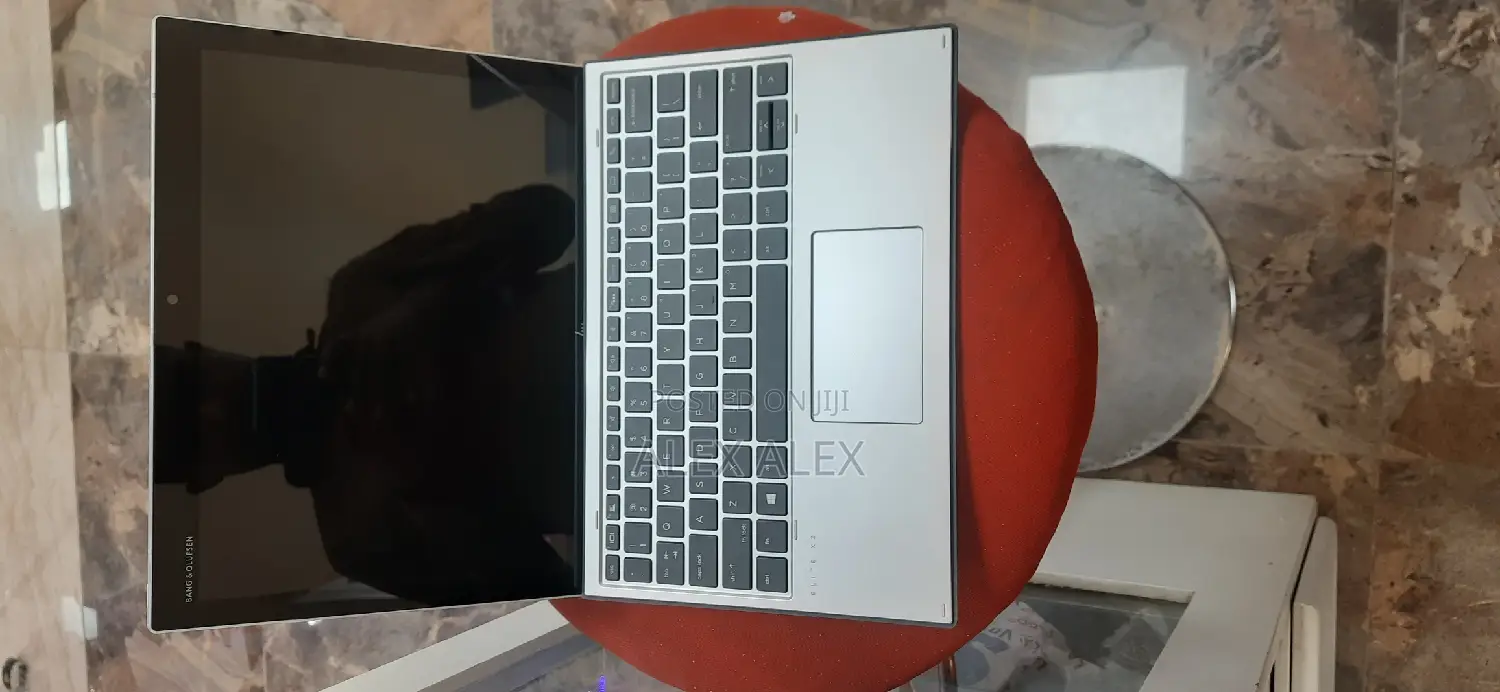 New Laptop HP Elite X2 1012 16GB Intel Core I5 SSD 256GB