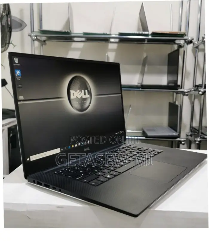 New Laptop Dell 16GB Intel Core I7 SSD 512GB