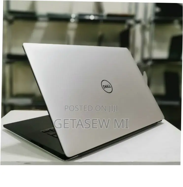 New Laptop Dell 16GB Intel Core I7 SSD 512GB