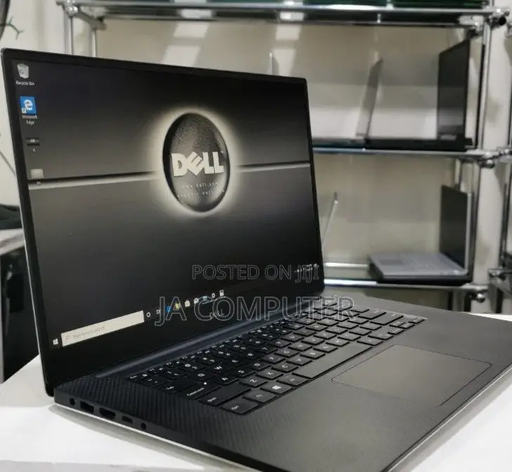 New Laptop Dell Precision 5530 16GB Intel Core I7 SSD 512GB