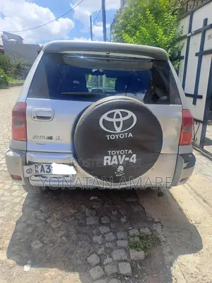 Toyota RAV4 1.8 2005 Silver