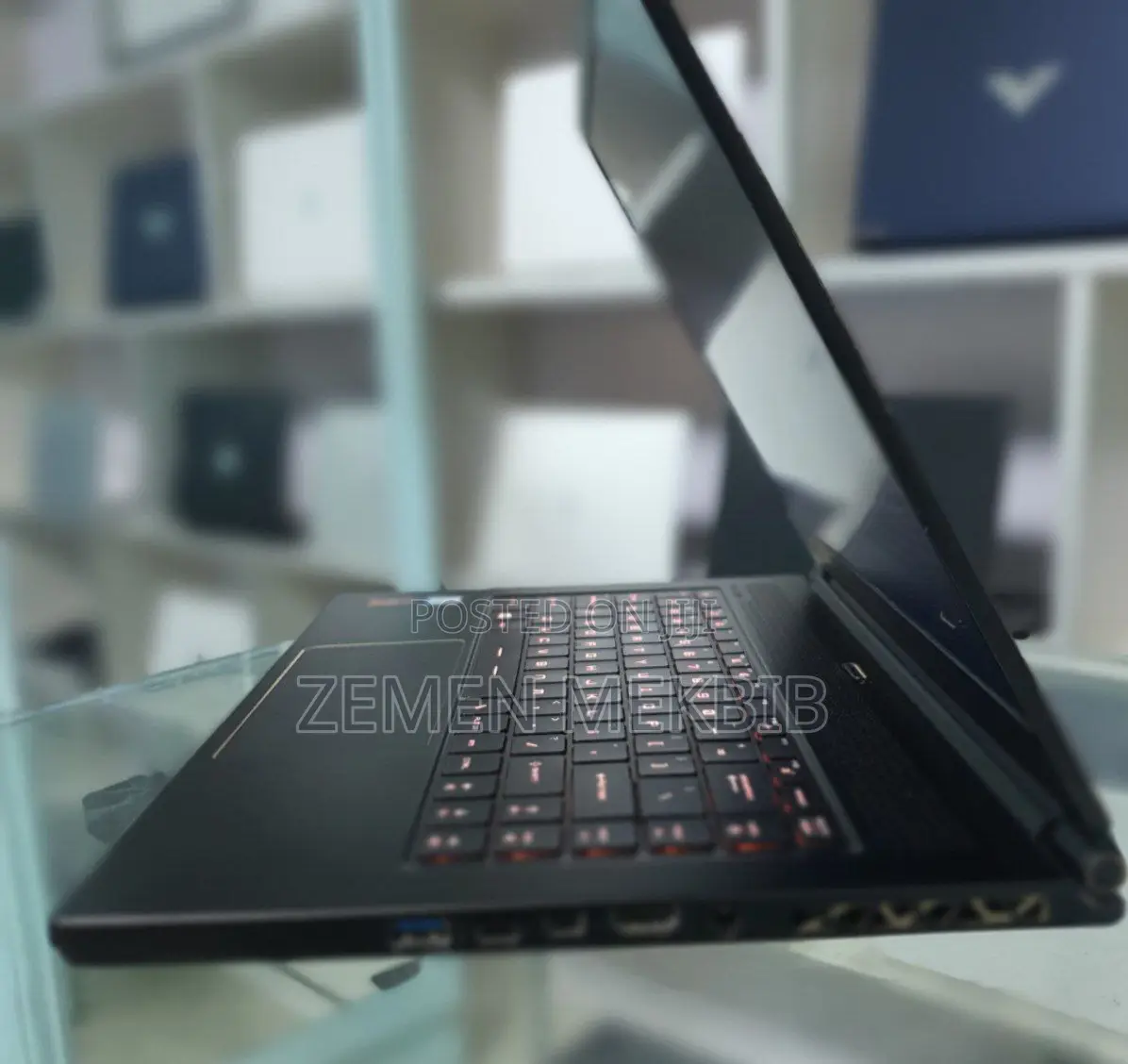 New Laptop MSI 16GB Intel Core I7 SSD 512GB