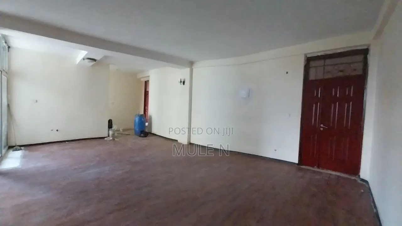 3bdrm Condo in Ayat1 Site 2, Bole for sale