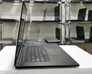 Photo - New Laptop Dell Precision 5530 16GB Intel Core I7 SSD 512GB