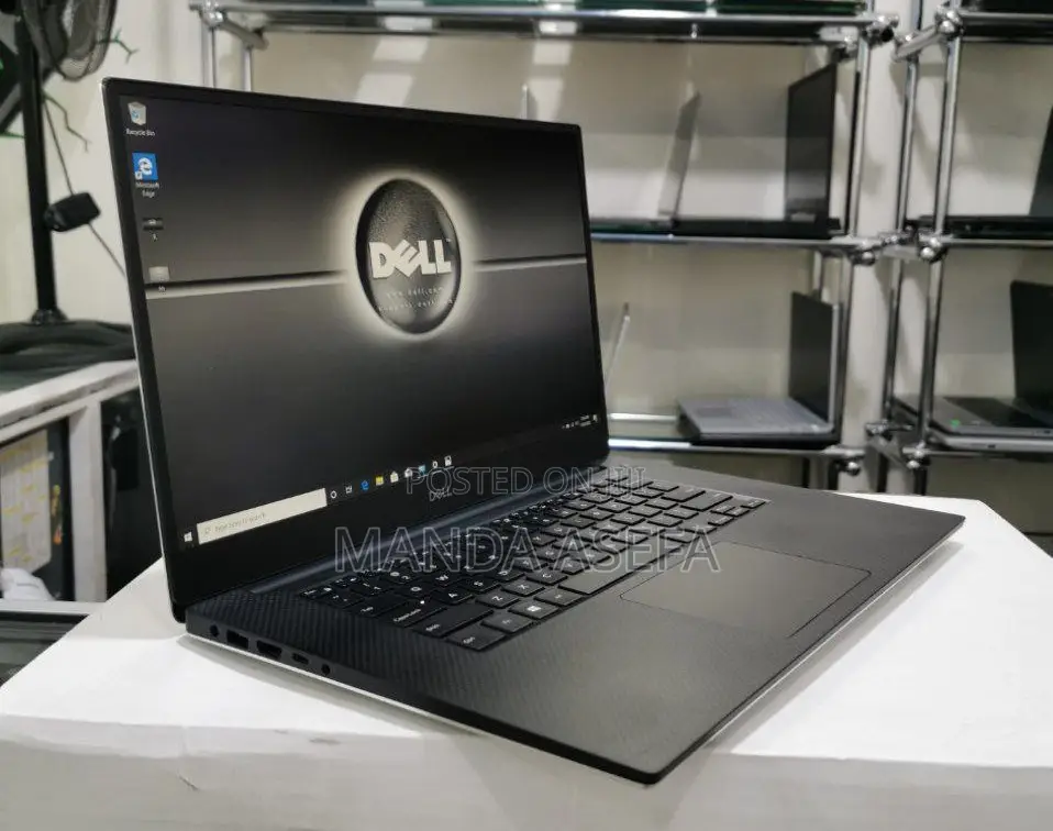New Laptop Dell Precision 5530 16GB Intel Core I7 SSD 512GB