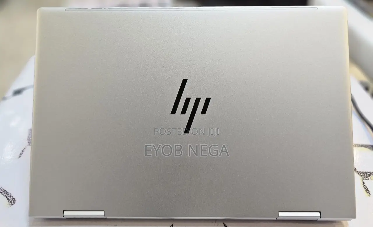 New Laptop HP Envy X360 8GB Intel Core I5 SSD 512GB