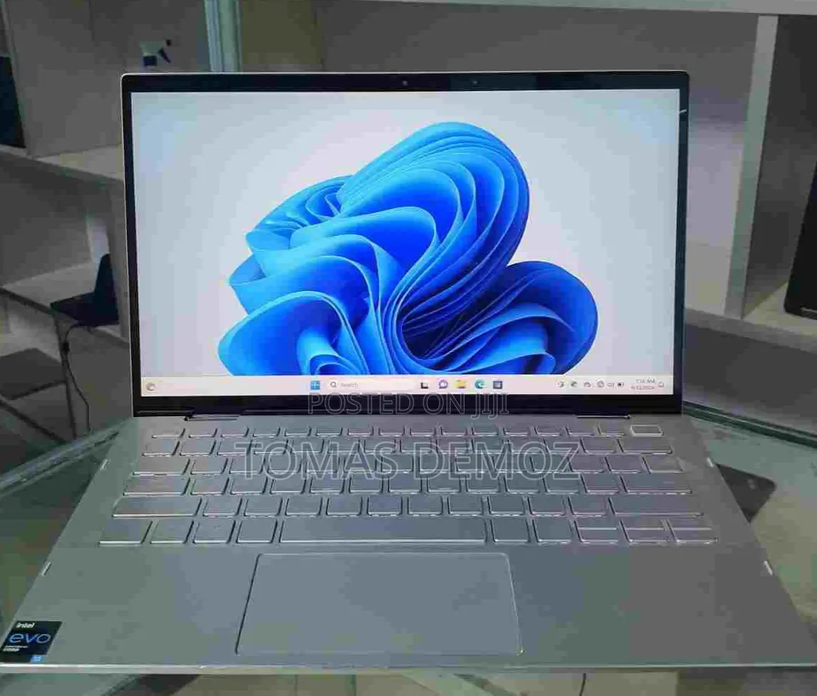 New Laptop Dell Inspiron 15 3000 16GB Intel Core I7 SSD 512GB