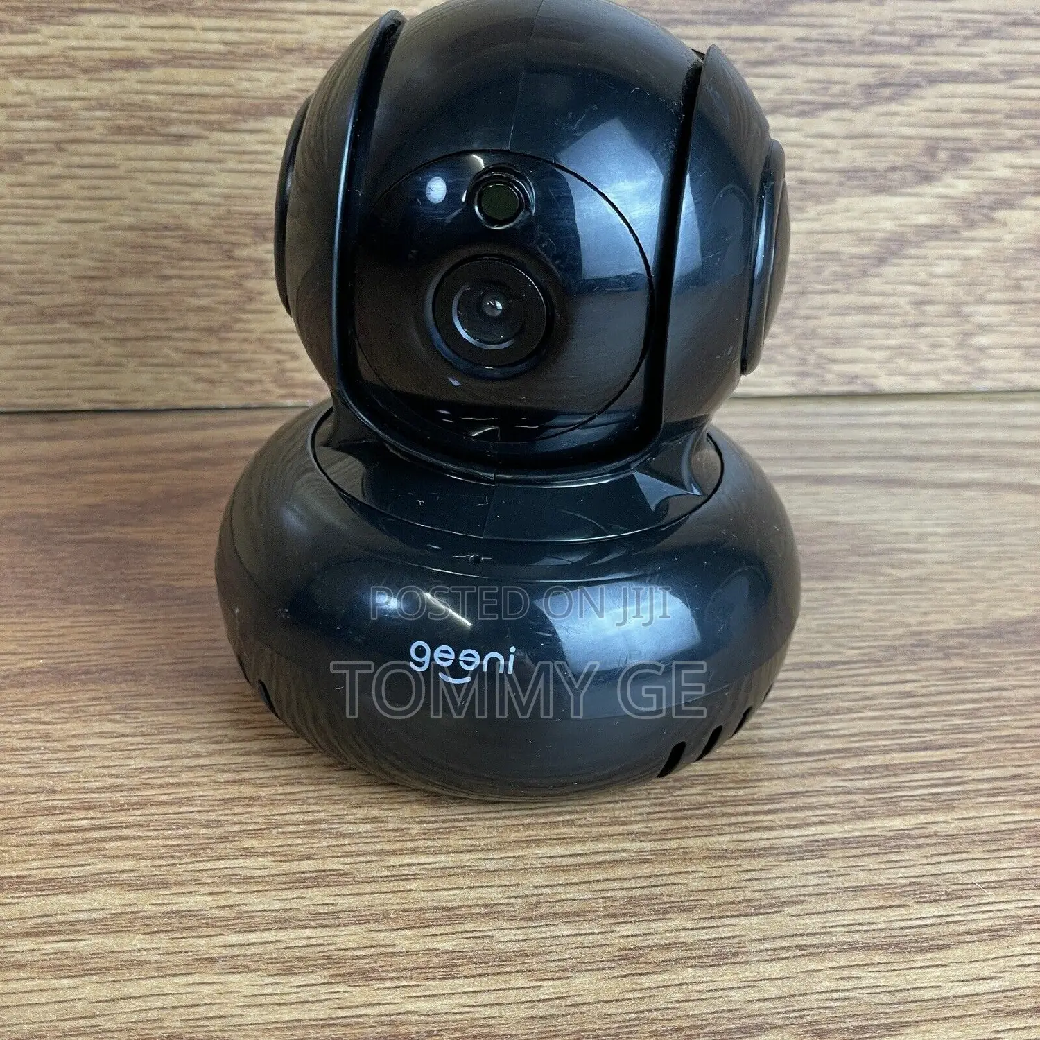 ለቤት ውስጥ ተብለው የተሰራ የደህንነት ካሜራ Security Camera