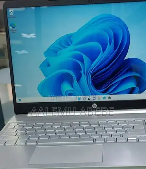 New Laptop HP Stream Notebook 8GB Intel Core I5 SSD 512GB