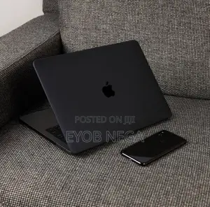 New Laptop Apple MacBook Air 2023 M2 8GB Apple M2 SSD 256GB