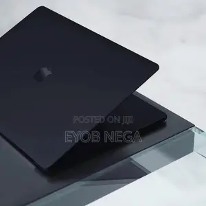 New Laptop Apple MacBook Air 2023 M2 8GB Apple M2 SSD 256GB