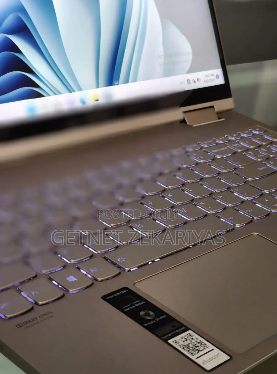 New Laptop Lenovo ThinkPad Yoga 12GB Intel Core I7 SSD 512GB